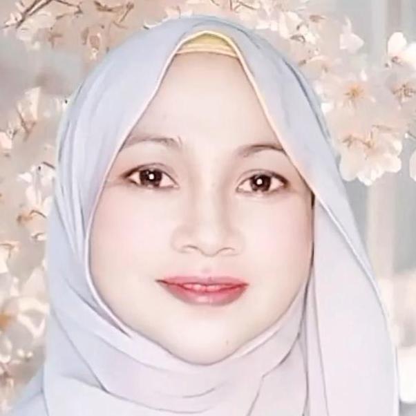 Erma  Riza